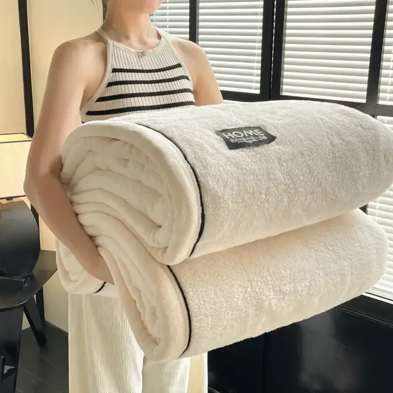 couverture en velours douce et moelleuse blanc